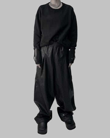 LOOSE FIT PANTS