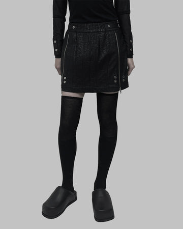 MINISKIRT